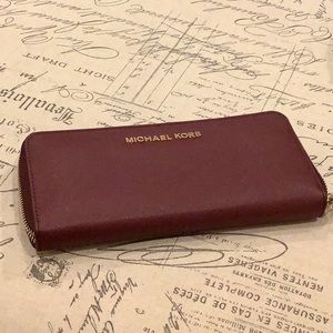Michael Kors Continental Wallet